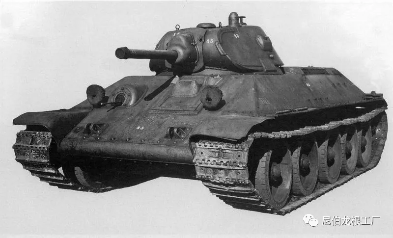 德国可能会赢得战争",以及"虎式和黑豹是直接对抗t-34的产物"这样的