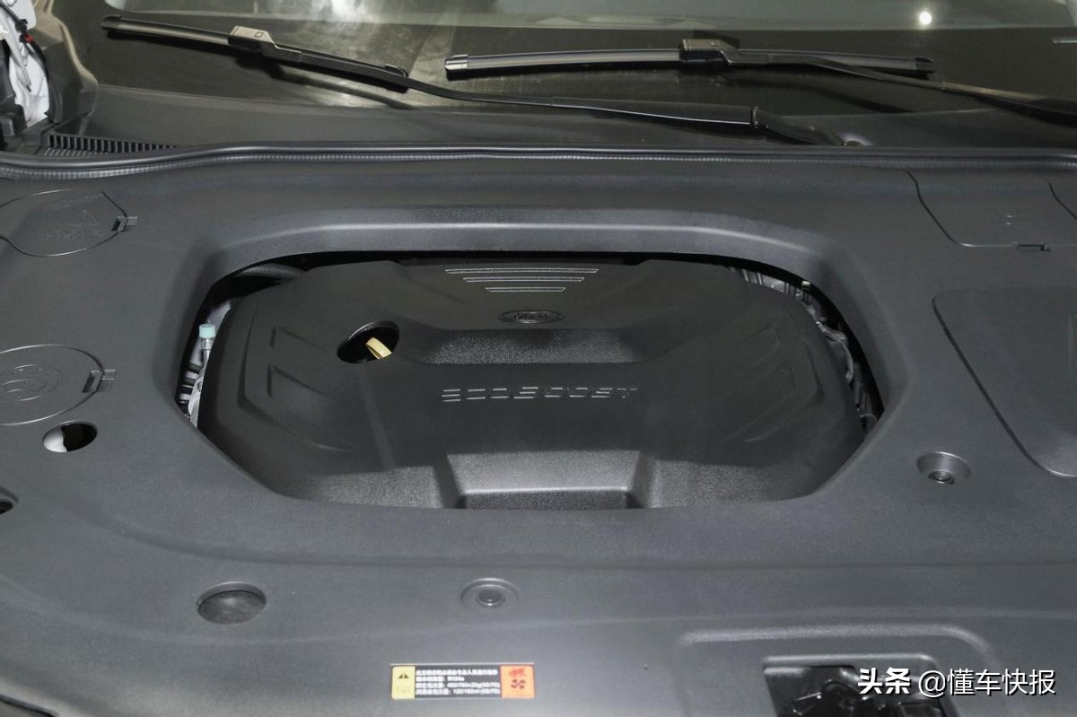 20万左右落地的2.0T中大型SUV，解析福特领裕铂领型