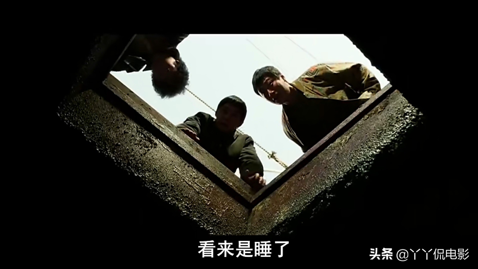 他们睡着了想船长当年也是道上混的狠人,这一而再再而三地挑战容忍度