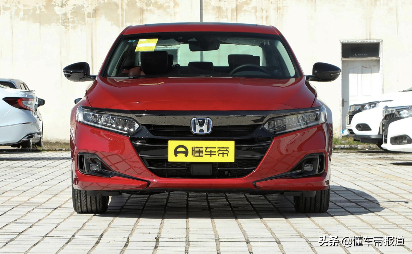 新车｜凯美瑞接招！新款雅阁实车曝光，外观调整，内饰换大屏