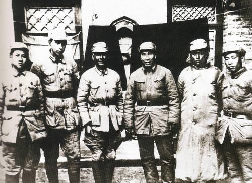 中国学生对汉斯·米勒说：如果你想参加反法西斯战争，就去中国吧