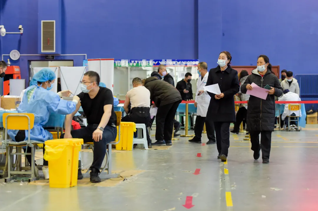 快递两周后还能检出阳性？专家回应 | 天津再更新排查管控范围 | 涉嫌抢夺11名婴儿男子落网