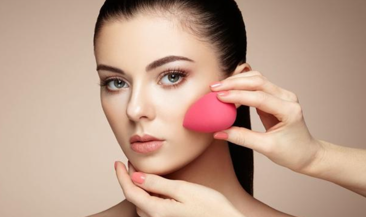 “新手化妆”保姆级教程来啦，助你打开化妆世界的第一道门