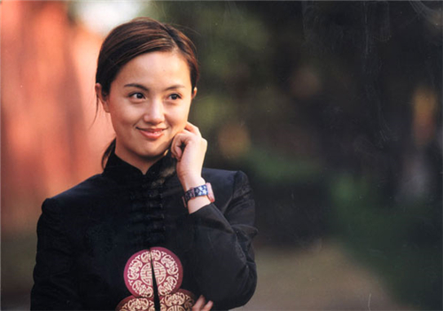 情史干净的10位女星，各有各的浪漫，有人已与丈夫相爱38年