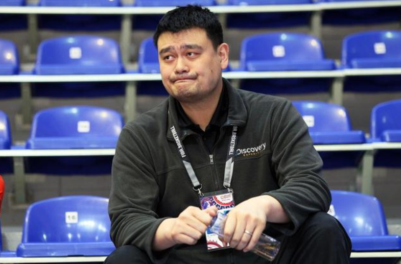 cba罚100万是为什么（CBA连开一百万罚单！隐藏着3大问题 姚明让CBA进步了吗？）