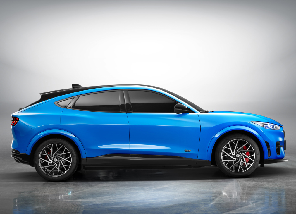 车标一匹马是什么车 飞马标志的汽车是什么品牌-诚智百科网