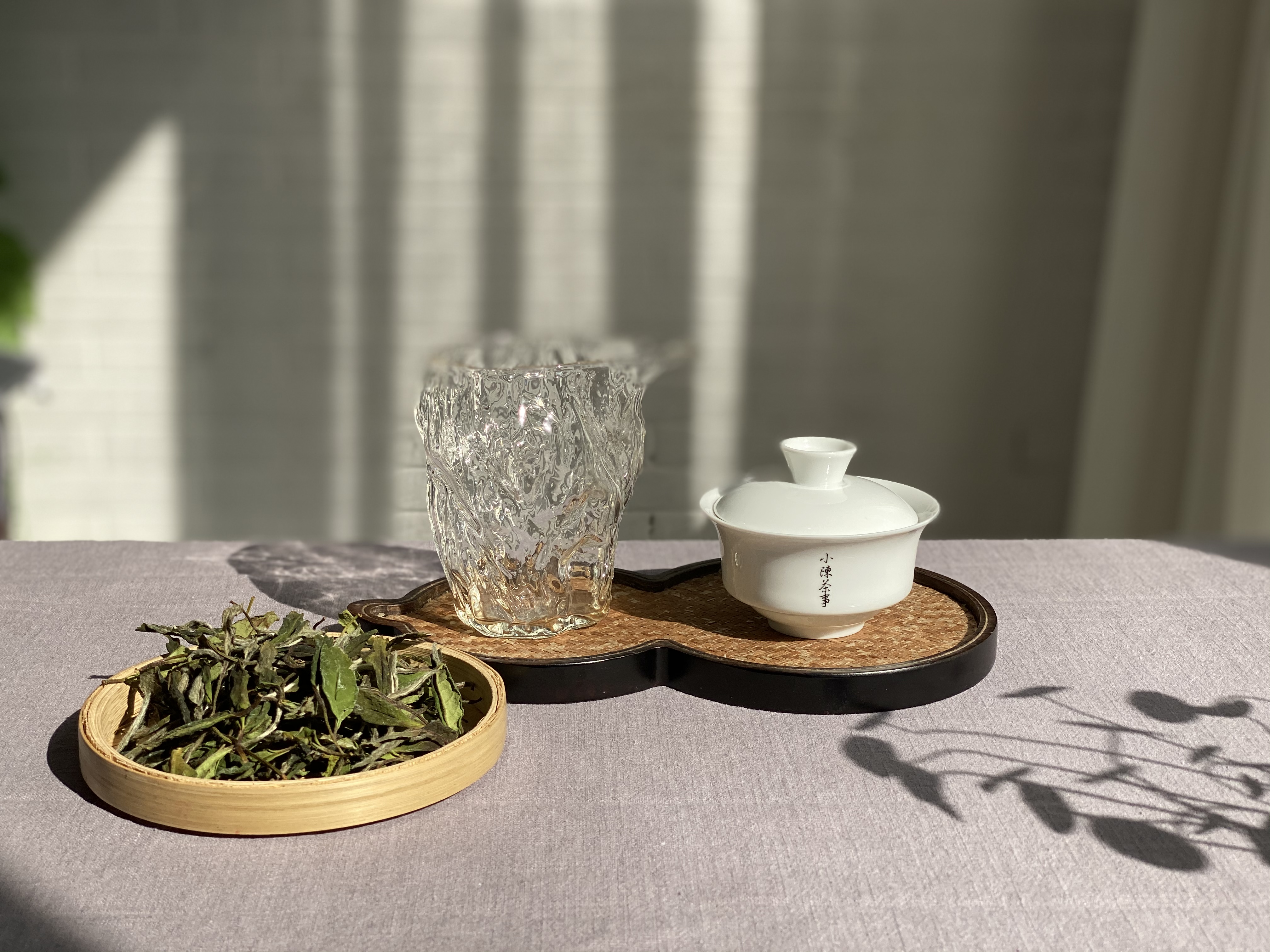 红茶、岩茶、白茶、绿茶，可以存放多长时间？过期了还能喝吗？