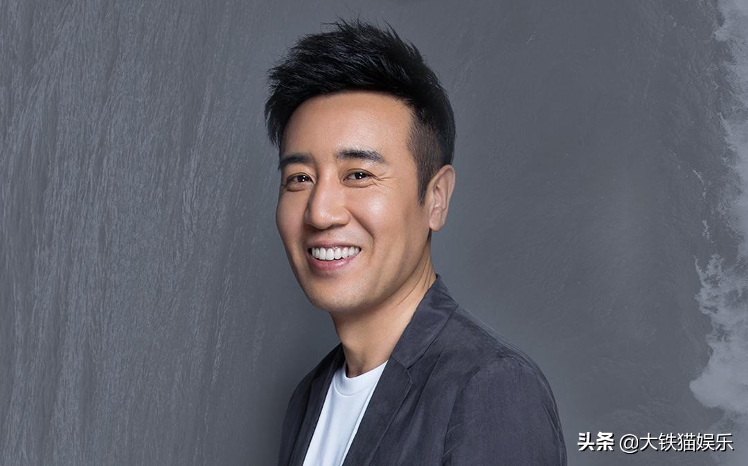 这8位当红"大叔",年轻时颜值平平,年纪越大反而越有味道了