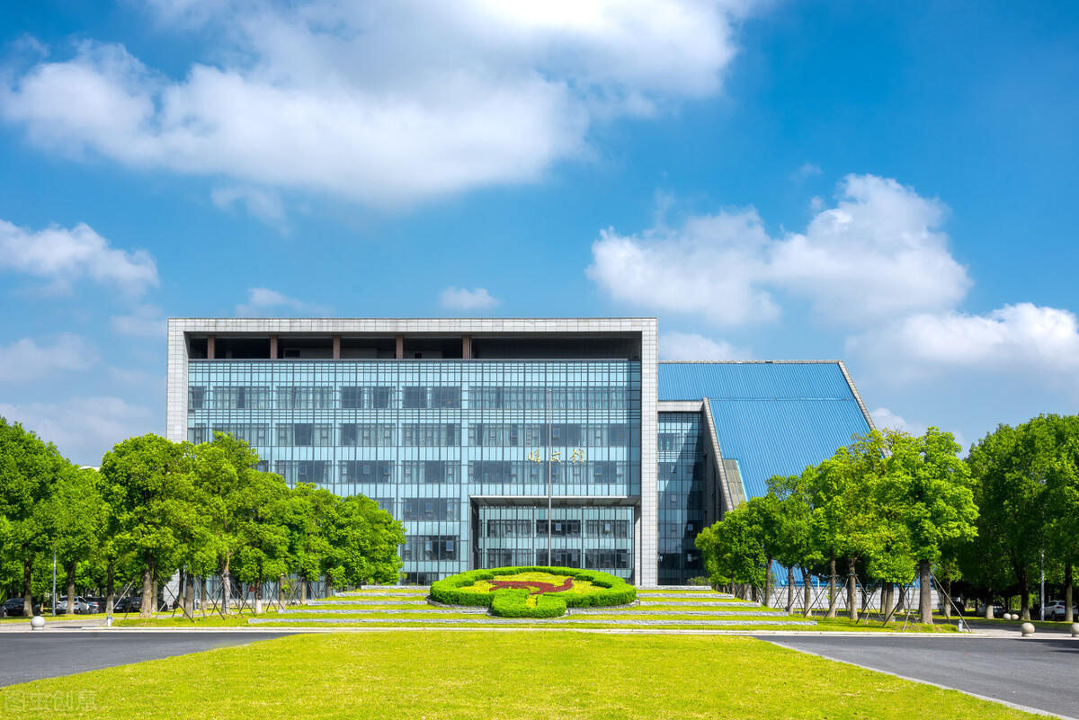 江苏科技大学是985还是211（江苏10所双非大学）