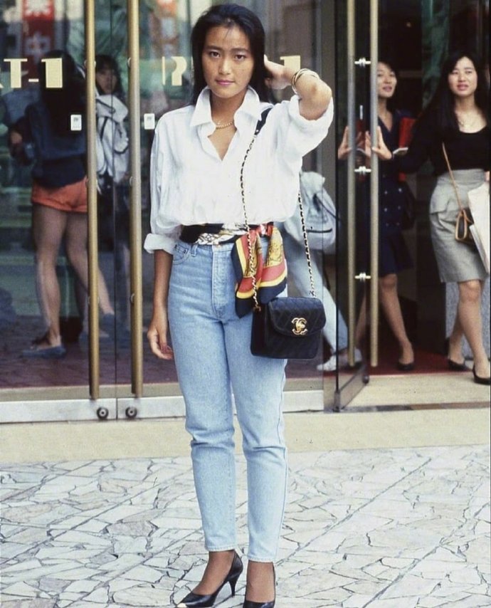 惊艳！东京90年代的“素人街拍”，没有PS滤镜，照样时髦得不像话