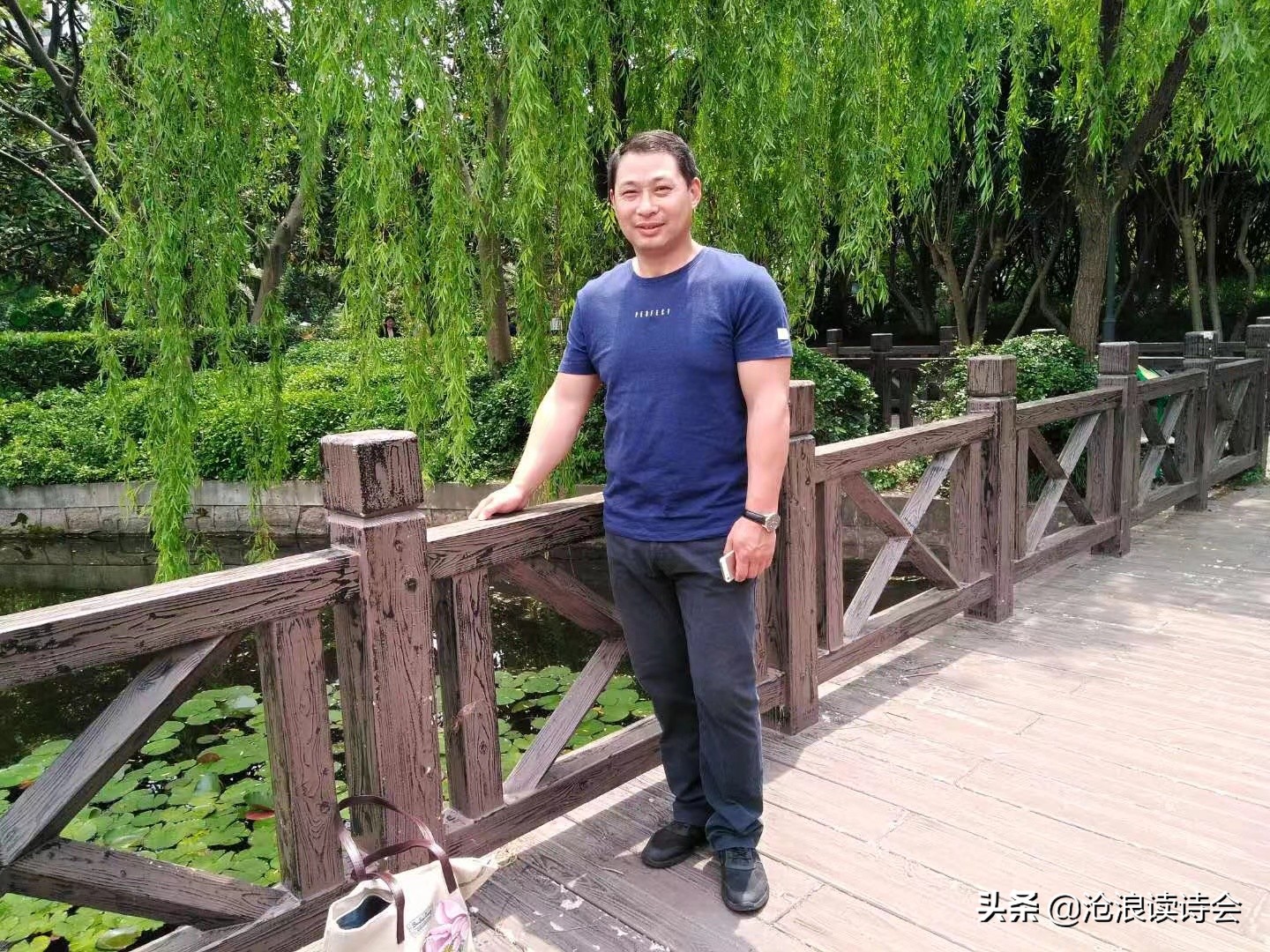 打工人的情怀与细腻，42首唯美诗句，写人生感悟，美到柔软心底