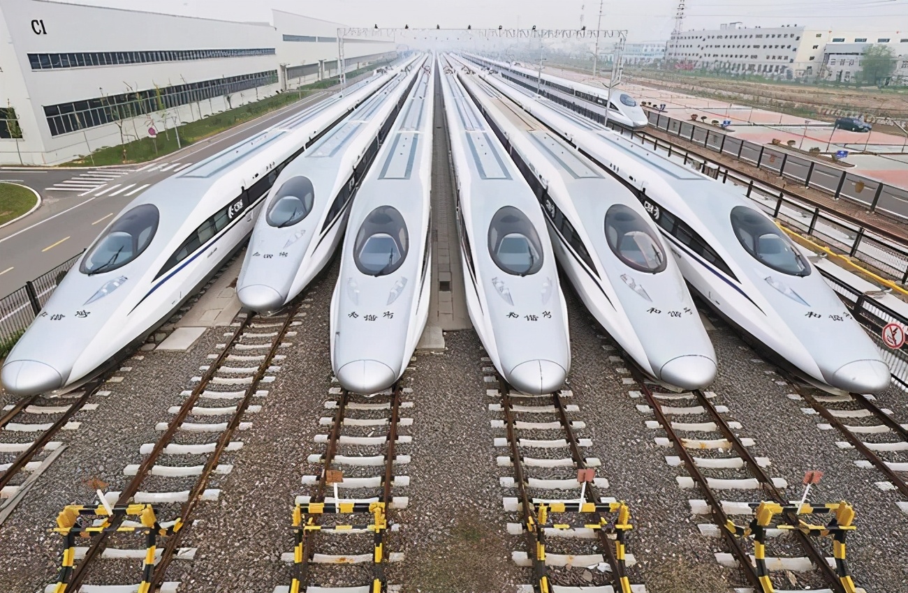 细数中国铁路的奋斗历程中国铁路运输发展历程