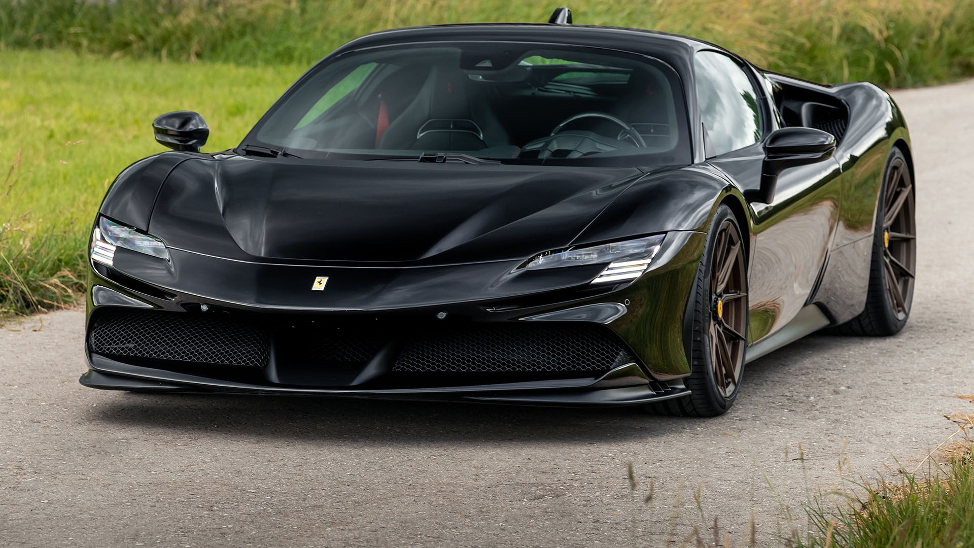 法拉利2021年全部阵容价格及参数