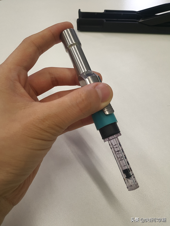 对于接受胰岛素治疗的糖尿病人来说,哪个牌子的无针注射器更好用