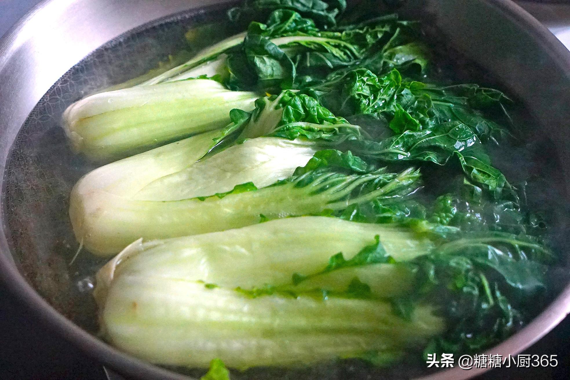 想吃酸菜馅饺子别买酸菜了，自己做更酸爽，做法简单4天就能吃上