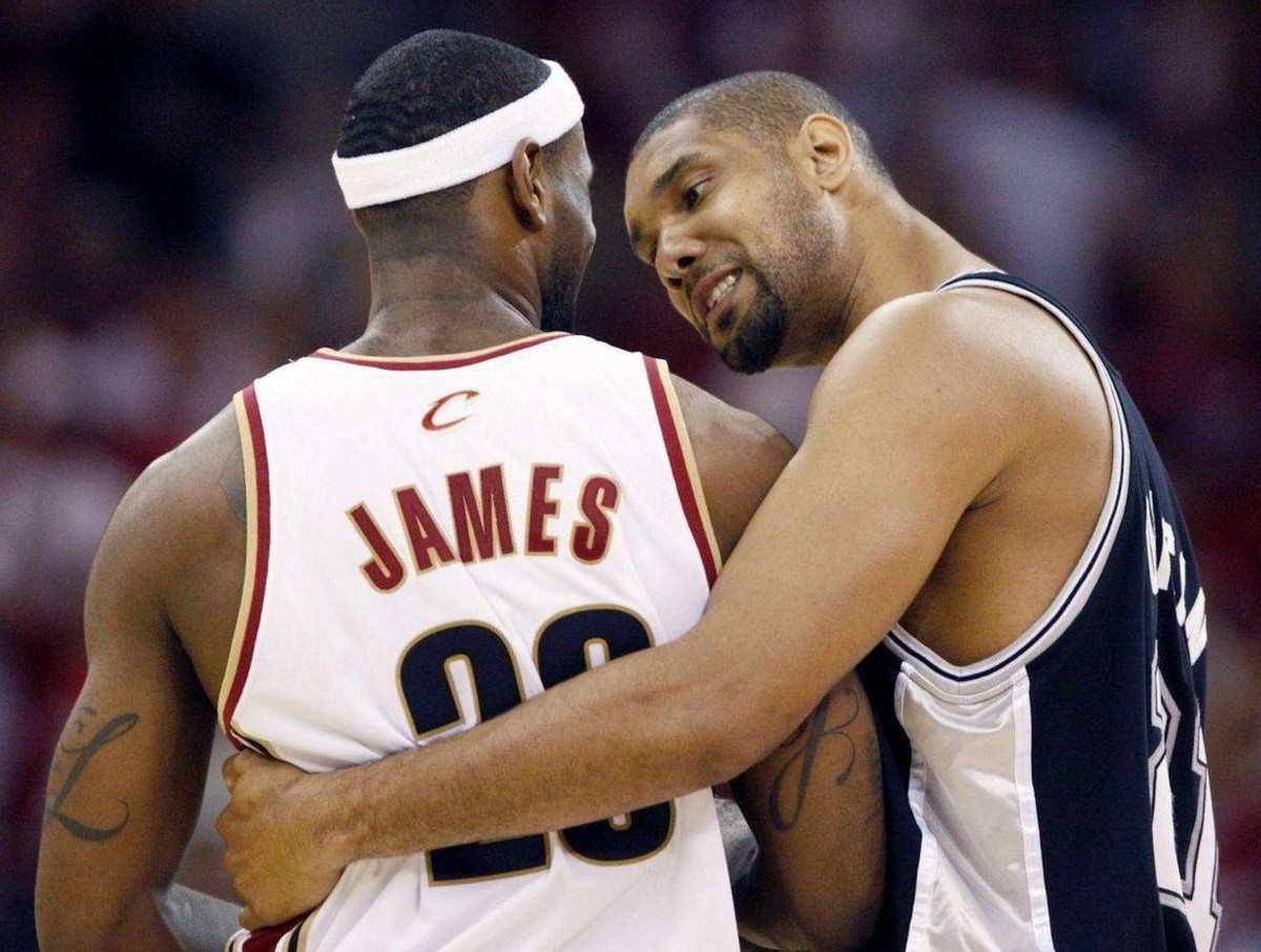 nba球星哪些搞笑視頻（啼笑皆非！盤點NBA最搞笑的十大球星：庫里與哈登成功入選）