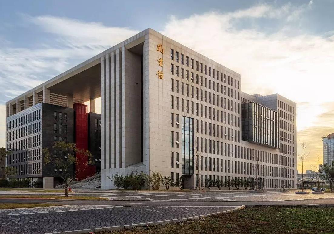 航天航空类高校排名，这三所大学进入三强，其中两所是211大学