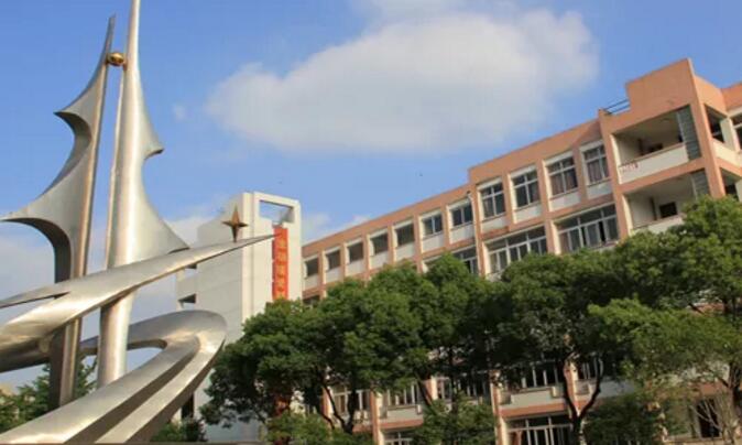 昆山青阳港实验学校(昆山青阳港实验学校孙老师)-爱妻自媒体