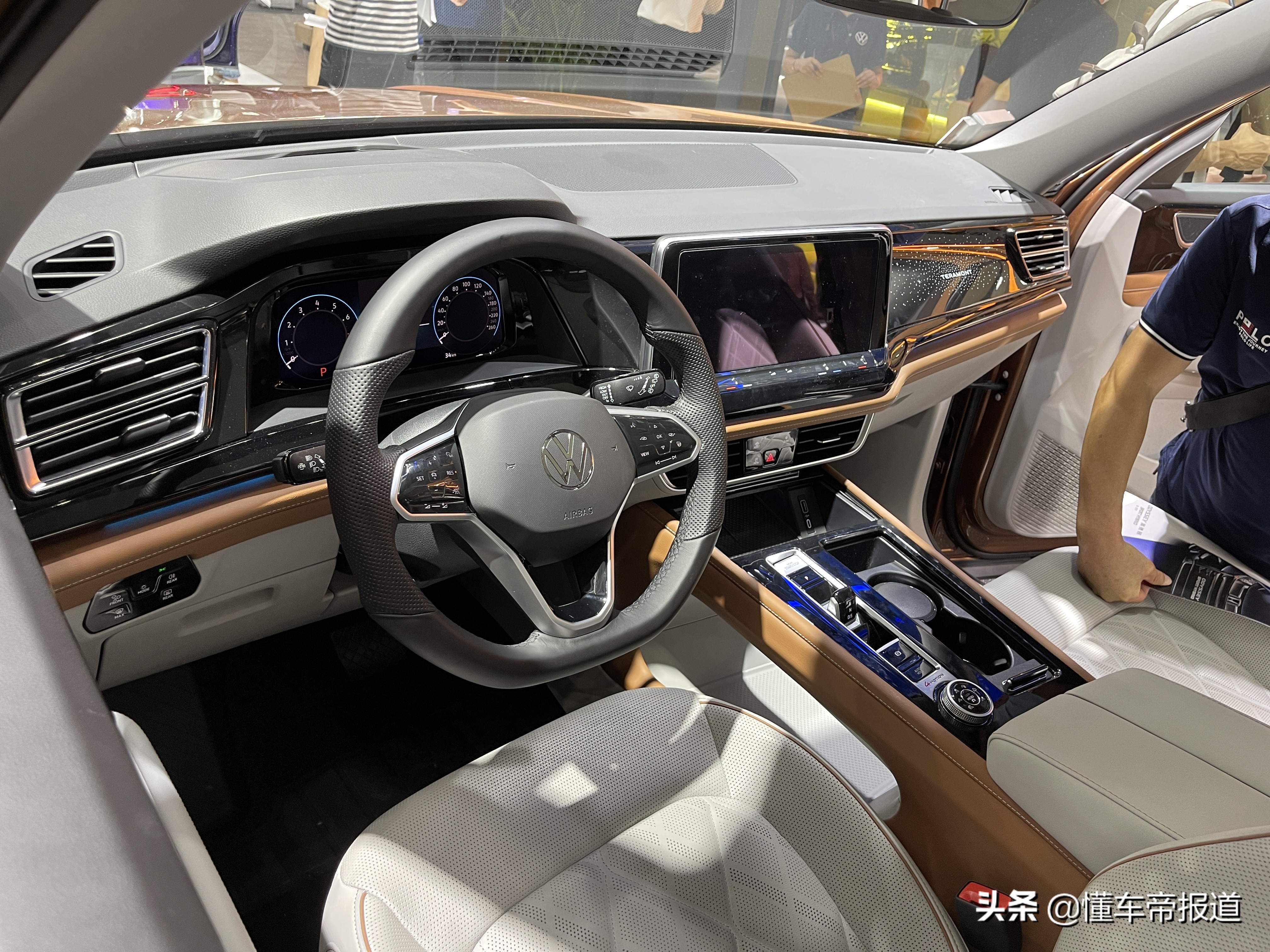 新车 | 售36.20万元起，上汽大众新款途昂家族V6动力车型正式上市