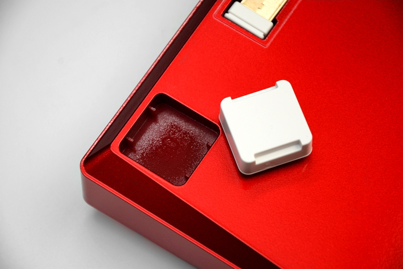 小身材大味道，达尔优A84烈焰红三模机械键盘开箱体验