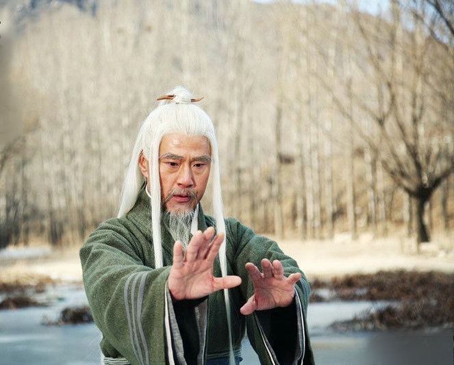 张孝祥冒着被杀头的危险奏请为岳飞平反，但为何又力主议和？