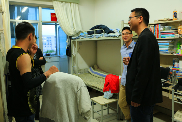 大一新生报到是否要带被子，过来人的提议很中肯，提前了解不吃亏