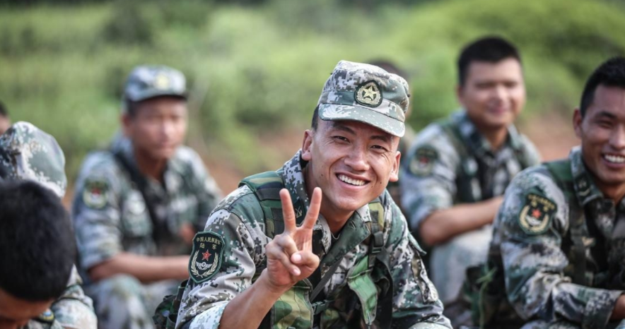 同样是参军入伍，在校生和毕业生之间的差距，差的不是一星半点