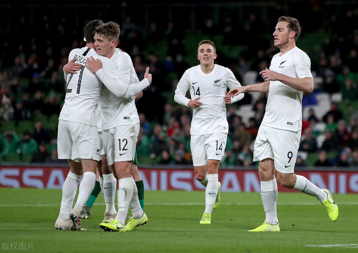 新西兰男足叫"全白队"让其他人种怎么想?新西兰足协准备为其更名)