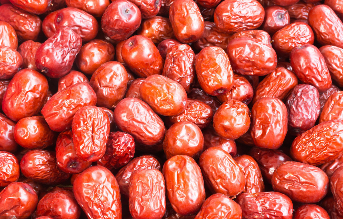 市场分析：曾经“高贵”的新疆大红枣如今为何贱卖？