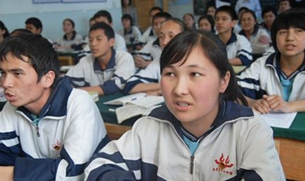 2021年高考出“新规”，烈士子女可额外加20分，引其他考生不满