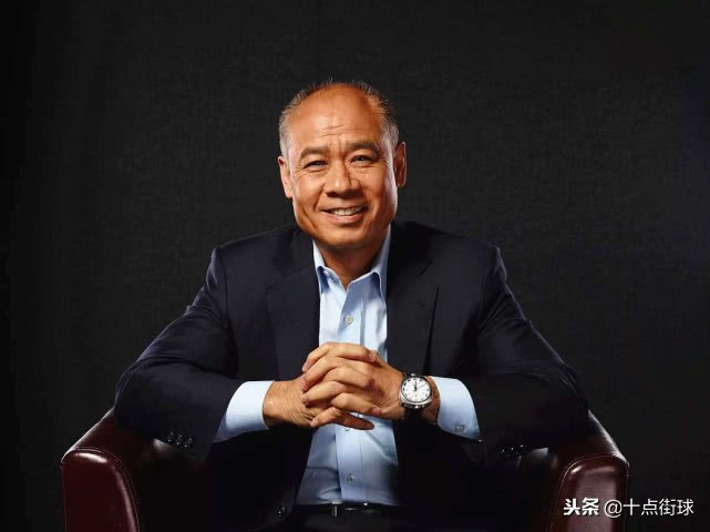 儿童篮球李宁好还是乔丹好（李宁近期现状：儿子帅气女儿可爱，为90后消费者化身成“潮叔”）