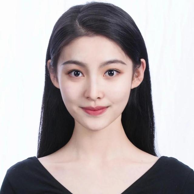 学会这几个上镜小技巧，注意穿衣发型、妆容表情，拍出完美证件照