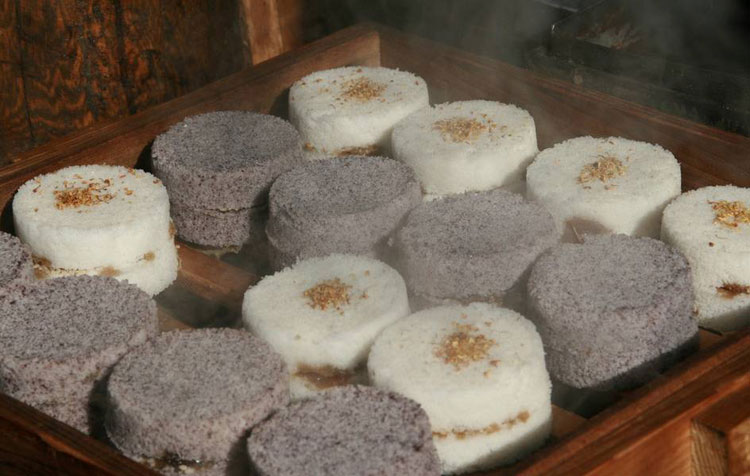 甑子糕,因独特制作工艺而得名.