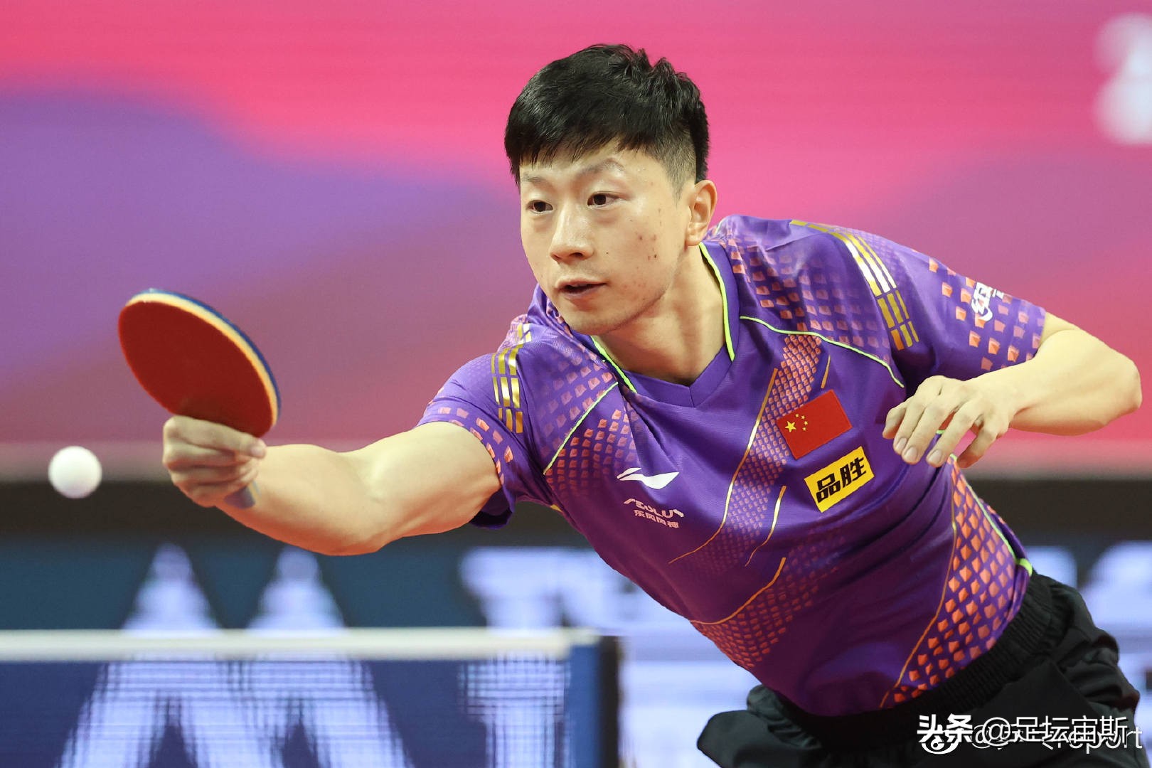 按照赛程安排,男单决赛预计于19:00开战,球迷将再次见证马龙vs樊振东!