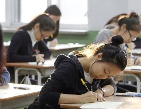 2021高考总结，各省市“高考难度排名”出炉，前3强均为高考大省