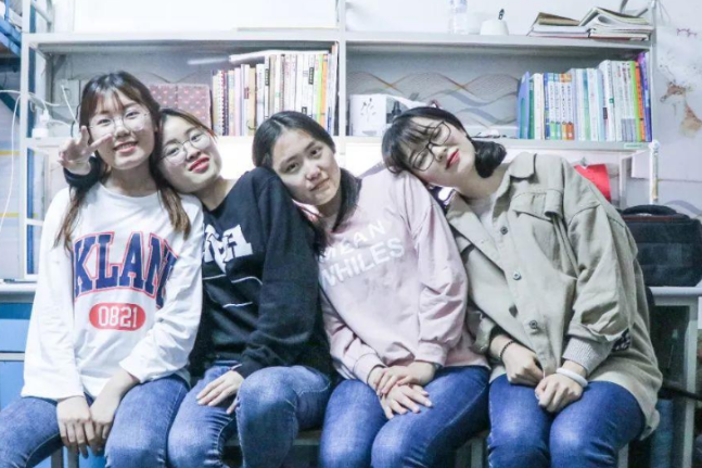 大学寝室“内幕”多，有人喜欢有人招人烦，遇到这4种室友绕道走