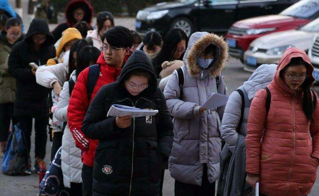 大学期末复习攻略，大一新生期末想拿高分，学姐建议做好这4点