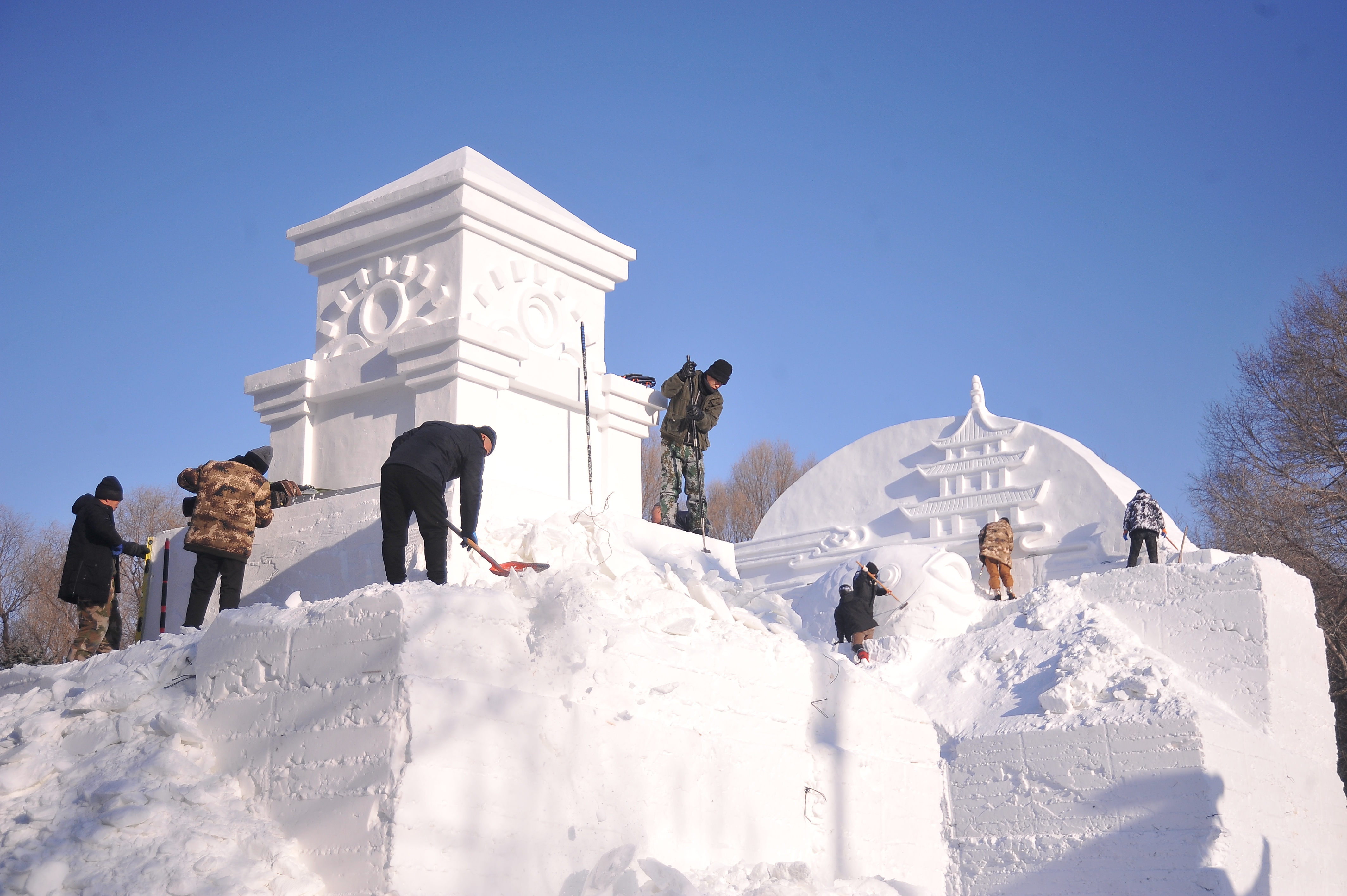 哈尔滨滑雪场几月份开放(有大优惠，赶紧安排上！哈尔滨这些冰雪旅游景区开放时间定了)