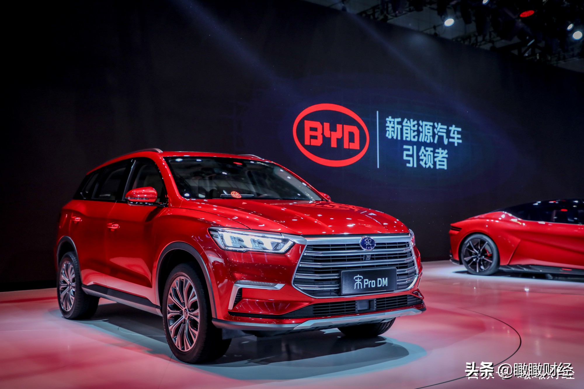 中国车企富豪榜大洗牌，新能源占三席，何小鹏前三李书福屈居第六