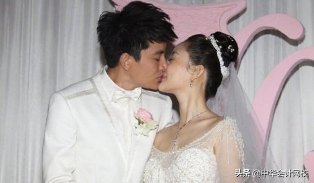 李小璐&贾乃亮离婚会计分录