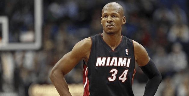 nba34号的小前锋有哪些（NBA34号球星一队有多无解？这5人一队 不需要教练都能夺冠）