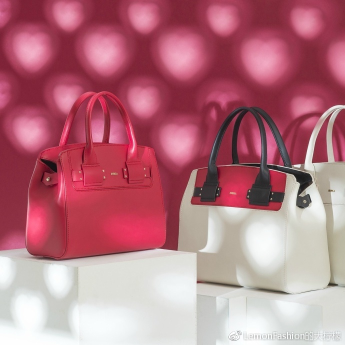 FURLA：轻奢包界的“扛把子”