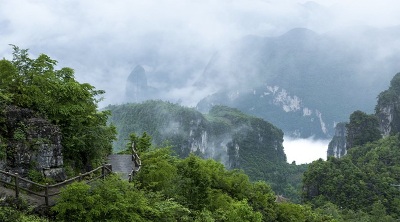 "世界硒都"四季分明，适合休闲度假，湖北恩施三日游攻略