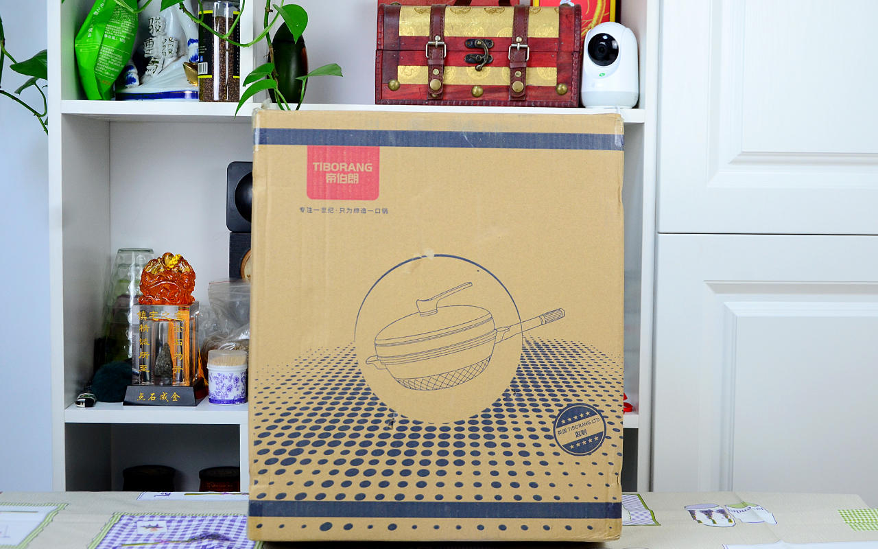 一锅8用的帝伯朗钛钻不粘锅，使用后什么感受？“爆赞！”