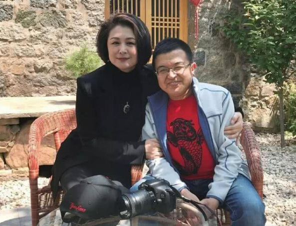 《乡村爱情》15年:长贵娶娇妻,小蒙嫁富豪,谢大脚遗憾离世