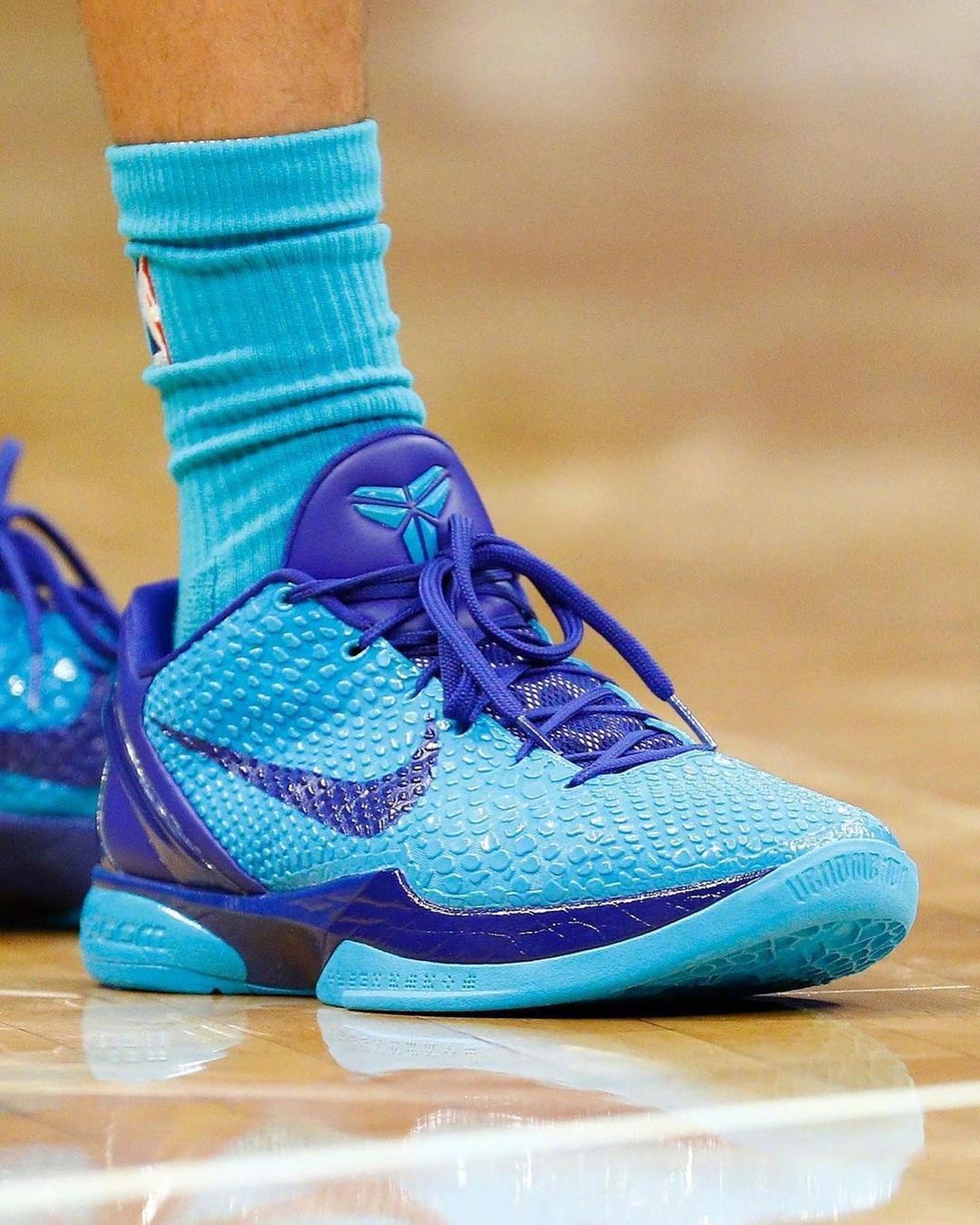 lbj19赛季首秀,禅3篮球鞋帅翻,李宁霸屏赛场)