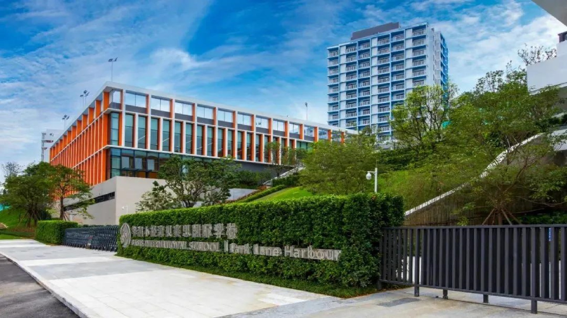 深圳3所“贵族学校”曝光，其中一所超30万，家长：想都不敢想