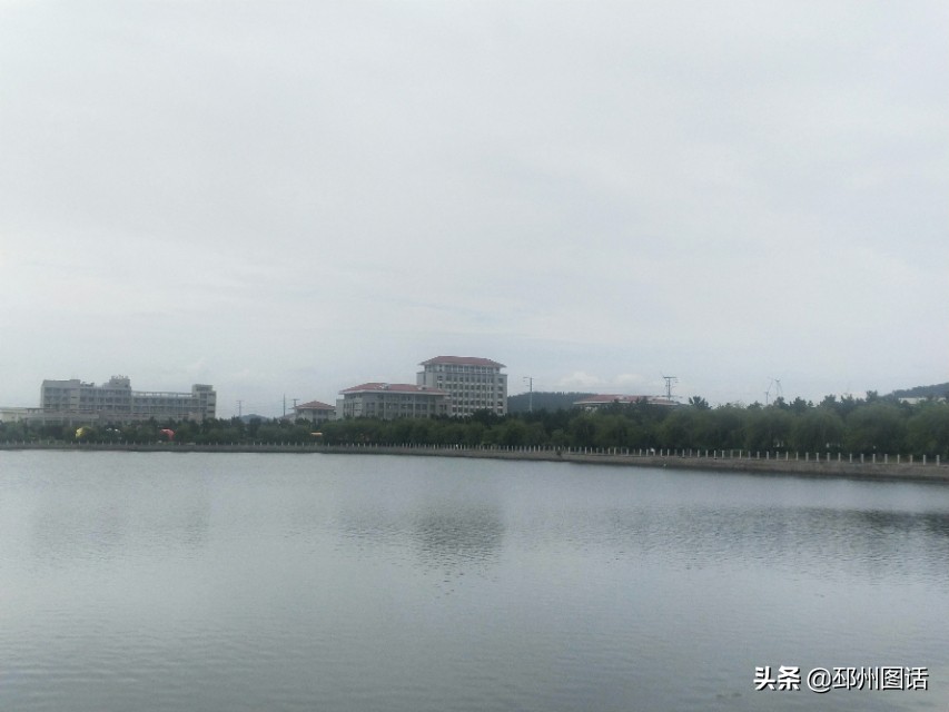 美丽的校园，威海职业学院