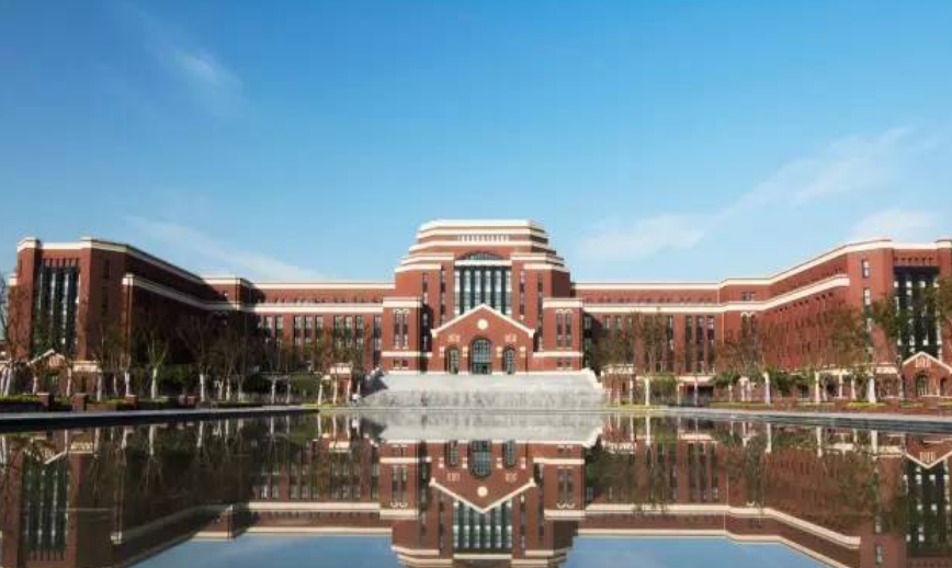 本科陆续二次补录，大量考生被这3所民办学校坑惨，学费都超3万