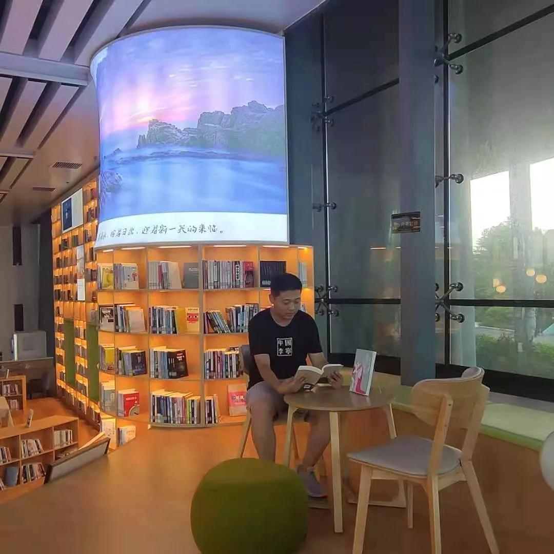 17位高颜值辅导员集体亮相！来自西安石油大学，快来认识一下